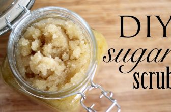 How to Make Exfoliator With Sugar